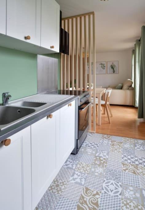 Sesame Duplex Disneyland Paris Netflix 6 Personnes Et 1 Bebe Avec Parking Apartment Bailly-Romainvilliers Exterior photo